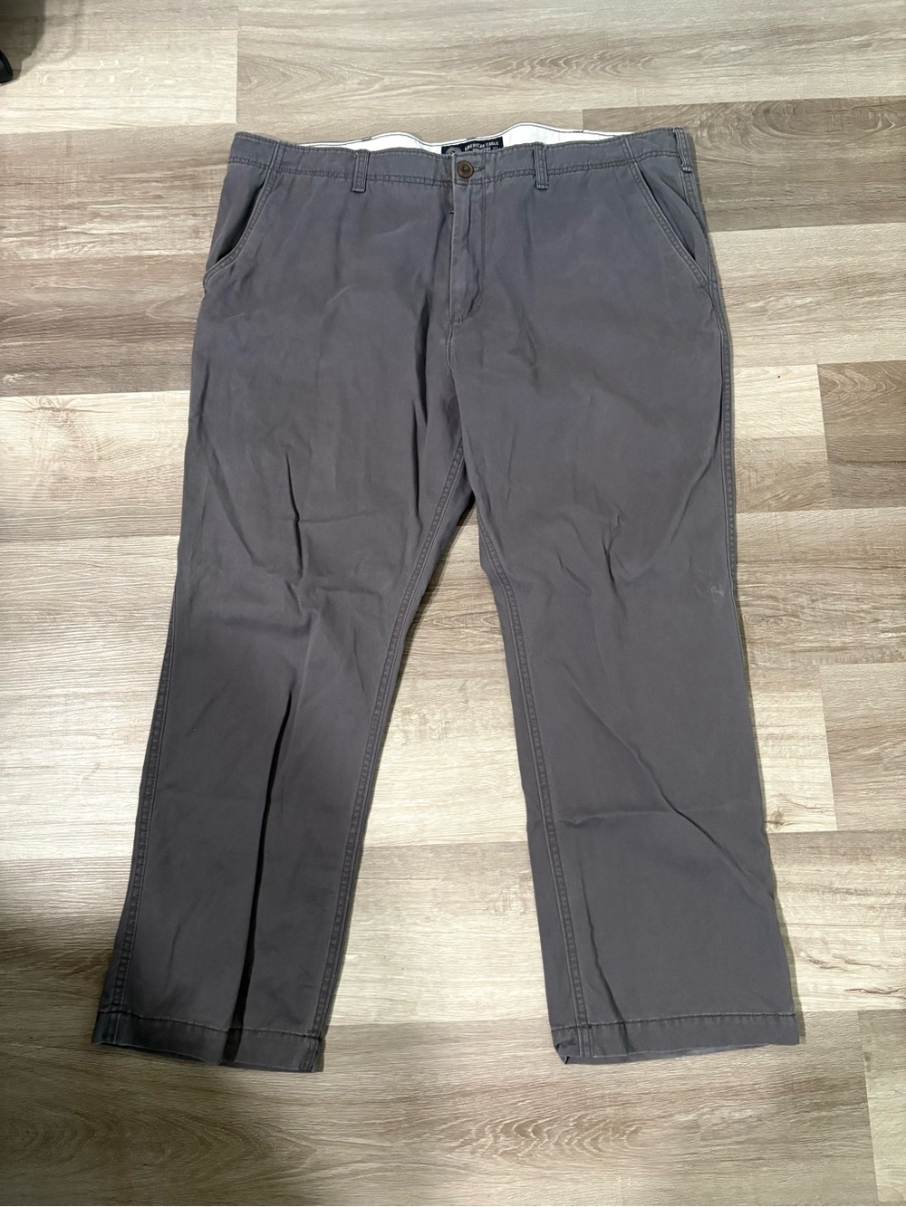 American Eagle Outfitters Men's Charcoal Gray Chinos